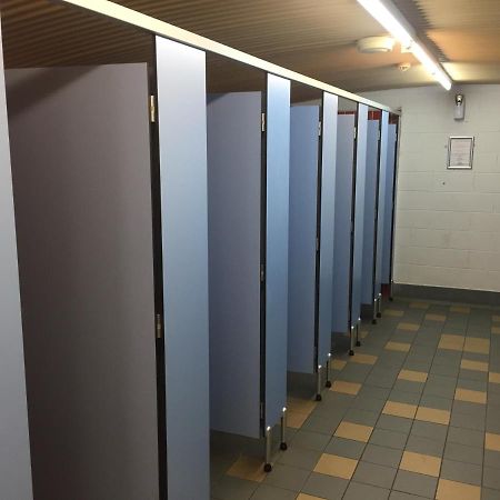 ซัมเมอร์ เฮาส์ แบ็กแพกเกอร์ แคร์น Hostel แคนส์ ภายนอก รูปภาพ