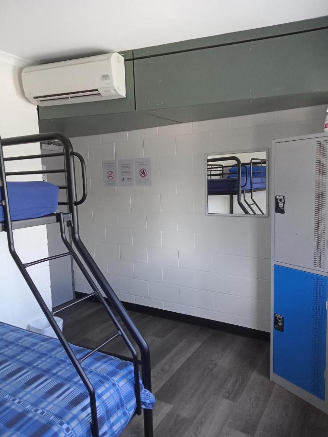 ซัมเมอร์ เฮาส์ แบ็กแพกเกอร์ แคร์น Hostel แคนส์ ภายนอก รูปภาพ