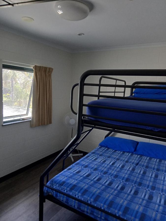 ซัมเมอร์ เฮาส์ แบ็กแพกเกอร์ แคร์น Hostel แคนส์ ภายนอก รูปภาพ