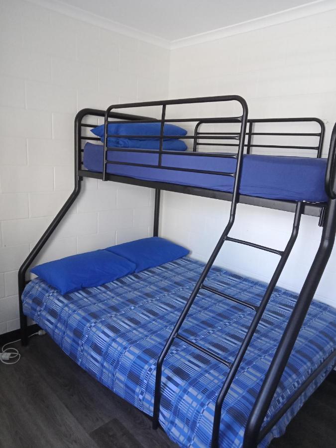 ซัมเมอร์ เฮาส์ แบ็กแพกเกอร์ แคร์น Hostel แคนส์ ภายนอก รูปภาพ