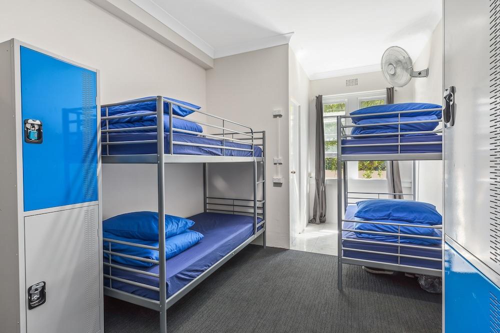ซัมเมอร์ เฮาส์ แบ็กแพกเกอร์ แคร์น Hostel แคนส์ ภายนอก รูปภาพ