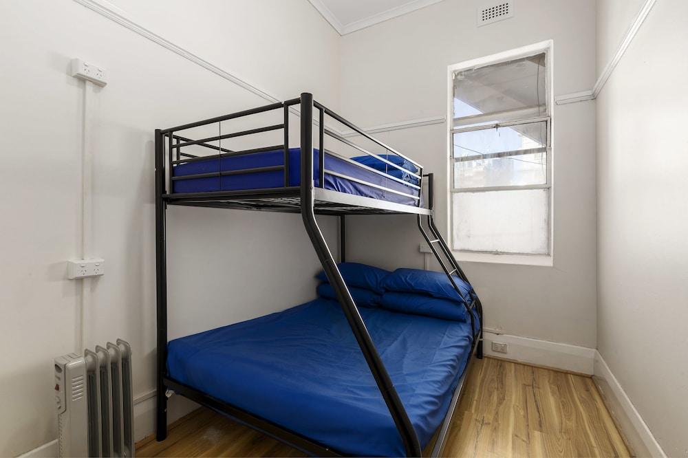 ซัมเมอร์ เฮาส์ แบ็กแพกเกอร์ แคร์น Hostel แคนส์ ภายนอก รูปภาพ