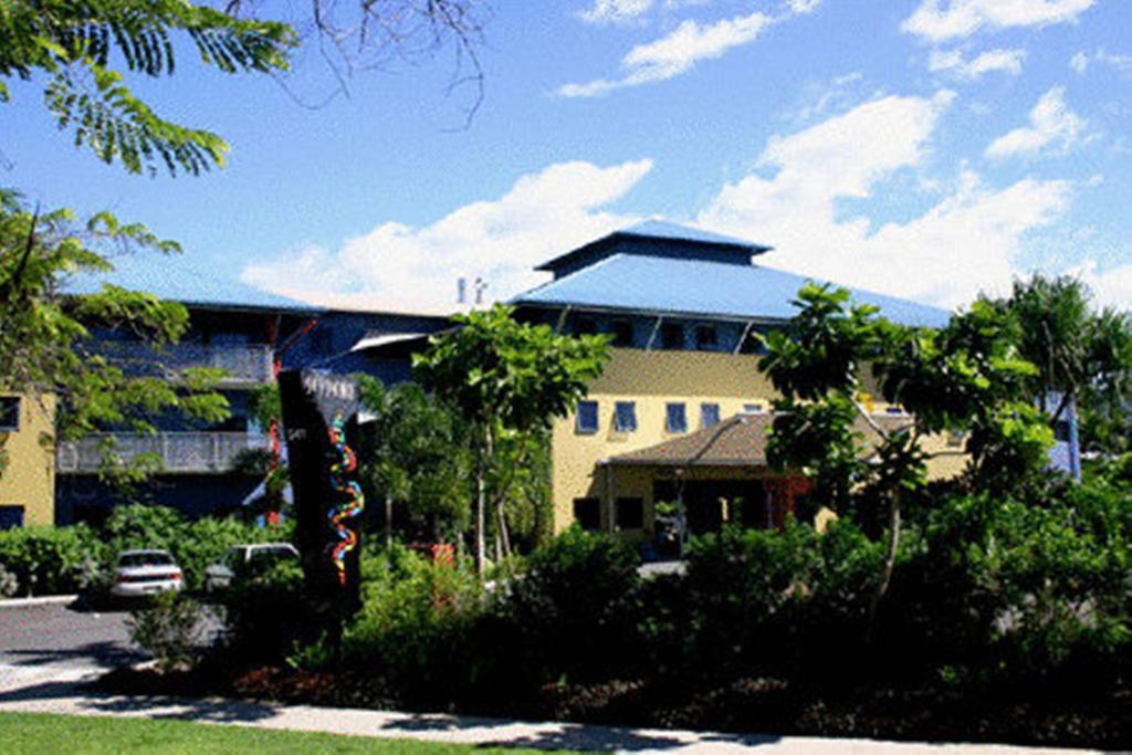 ซัมเมอร์ เฮาส์ แบ็กแพกเกอร์ แคร์น Hostel แคนส์ ภายนอก รูปภาพ