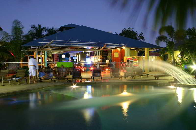 ซัมเมอร์ เฮาส์ แบ็กแพกเกอร์ แคร์น Hostel แคนส์ ภายนอก รูปภาพ